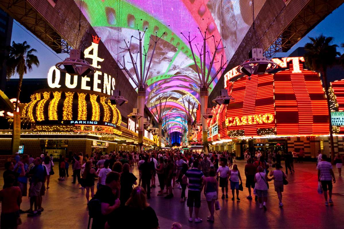 What Really Happens in Las Vegas - Travel Maestro