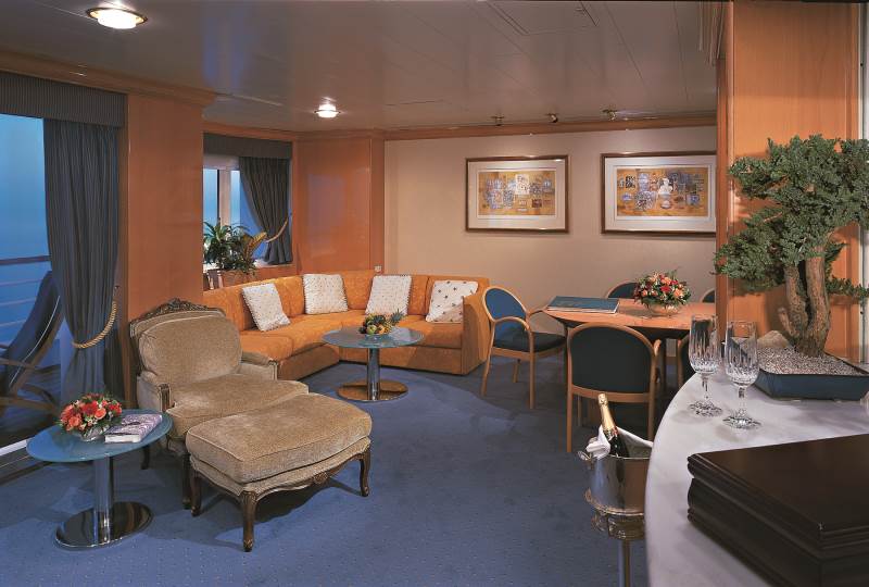 how to pick a cruise cabin