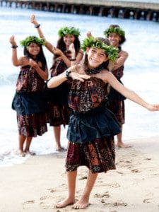 Pleasant-Holidays_Hula-girls-on-the-beach_.Webjpg