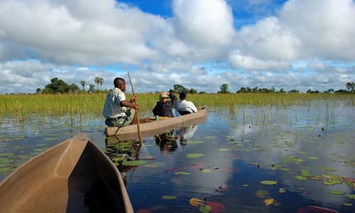 Bostwana-boat 500 x 300